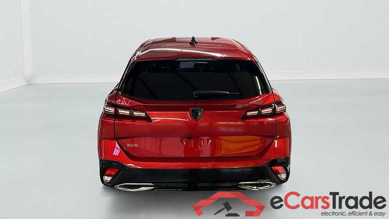 Peugeot 308 SW Hybrid 145 e-DCS6 Allure #6