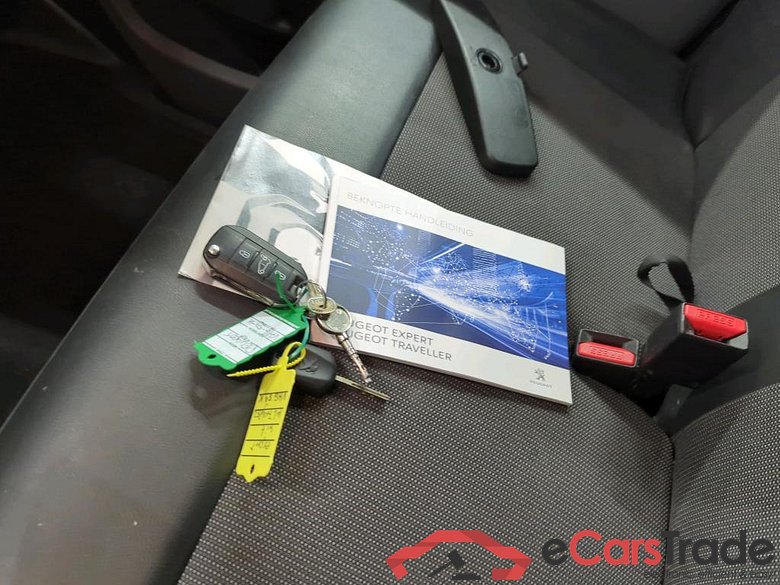 Peugeot Expert Premium Long 2.0 BlueHDi 145 4d #4