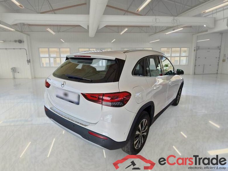 MERCEDES-BENZ GLA / 2020 / 5P / CROSSOVER GLA 250 AUTOMATIC EQ-POWER BUS EXTRA #2