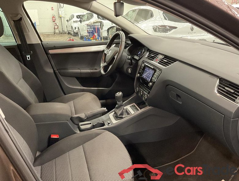 SKODA Octavia Combi Octavia Wagon Ambition 1,4 TSI 103 kW 6-speed mech. #6