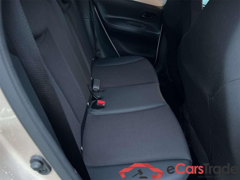 TOYOTA Aygo X 1.0 VVT-i S-CVT Envy #5