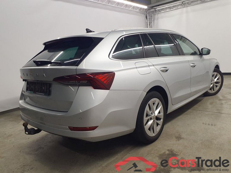 Skoda Octavia Combi 2.0 CRTDI 85kW Clever+ 5d #2