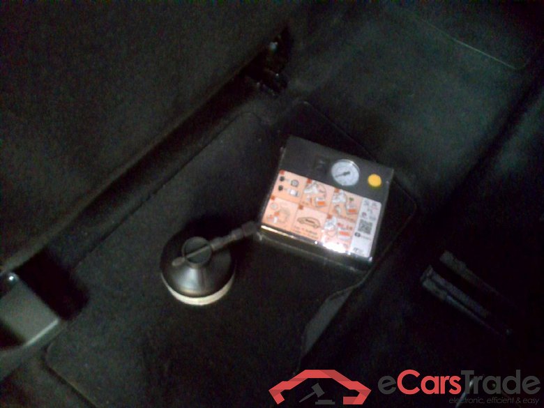 Peugeot 5008 Allure Pack Hybrid 136 (e-DCS6) #6