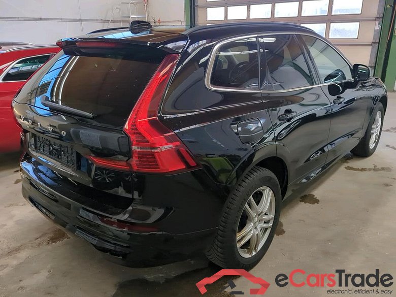 XC60 Momentum Pro 2WD 2.0 B5 184KW AT8 E6d #2