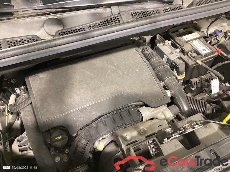 CITROAu2039N Berlingo 1.2 PURETECH 110 S-S LIVE XL 6.3 #6