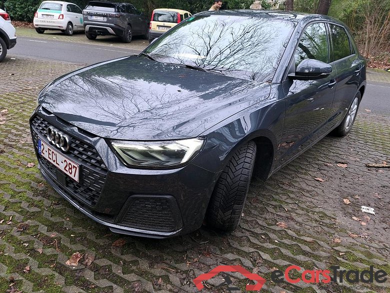 AUDI - AUD A1 SPORTBACK 1.0 25 TFSI Attraction 95PK AUT with Pack Business Plus & S line Interior  *Petrol* #1