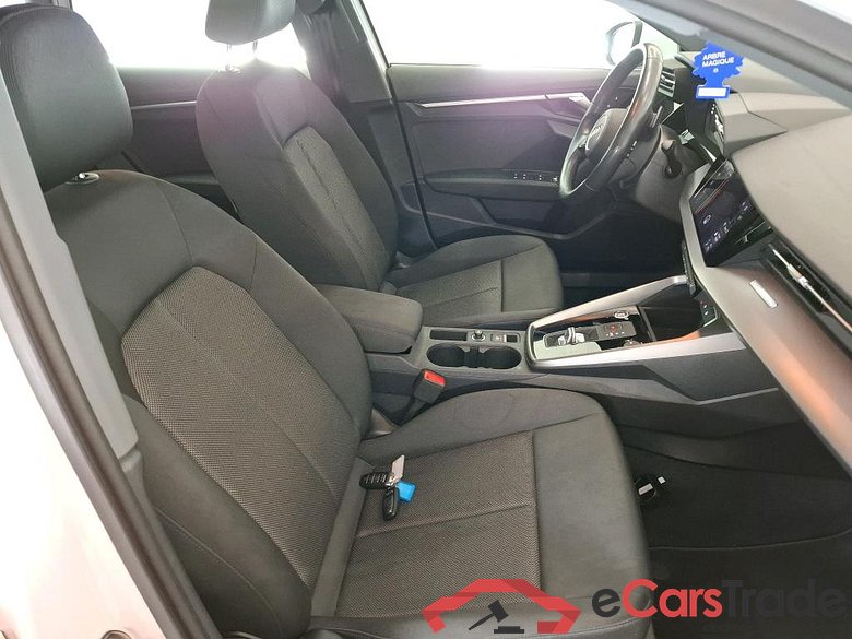 AUDI A3 Sportback / 2020 / 5P / Berline 35 TFSI 150 MHEV S Tronic Business Line #6