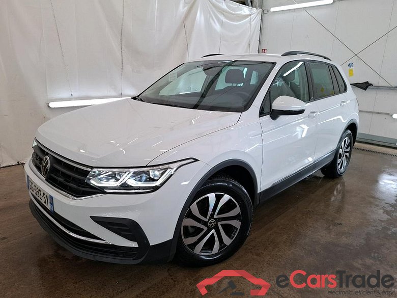 VOLKSWAGEN Tiguan / 2020 / 5P / SUV 2.0 TDI 150 DSG7 Active(SP) #1