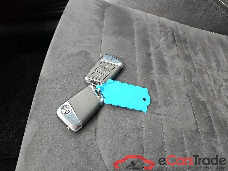 VOLKSWAGEN Passat Variant 110 kW #6