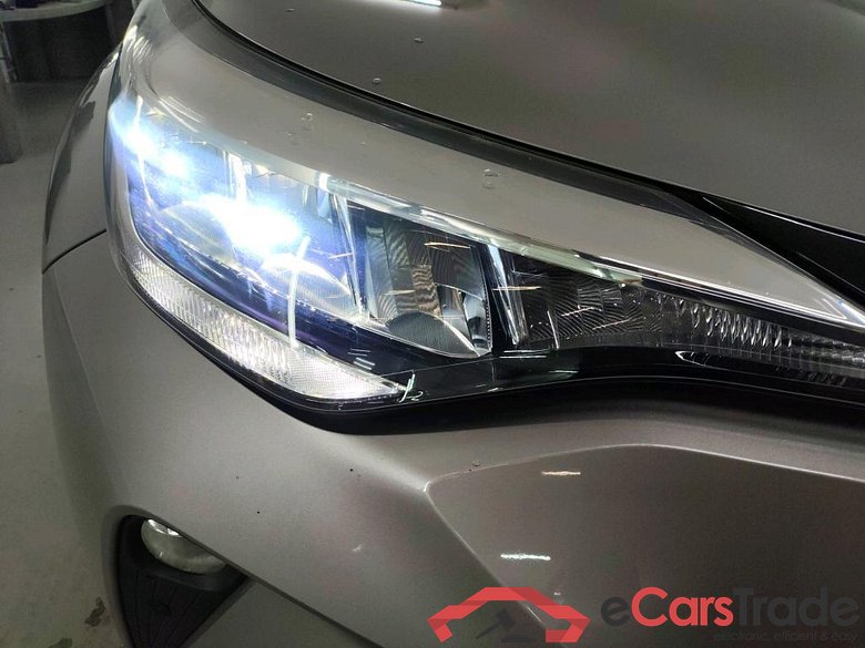 TOYOTA C-HR 72 kW #4