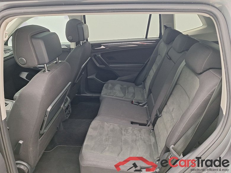 VW, Tiguan Allspace '17, Volkswagen Tiguan Allspace 1.5 TSI ACT DSG7 Highli #4