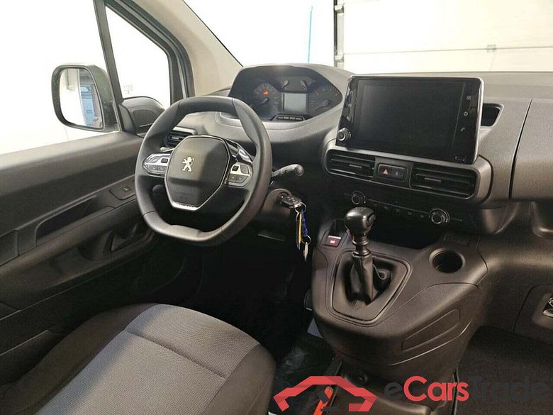 PEUGEOT Partner 1.2 PT. Premium #3
