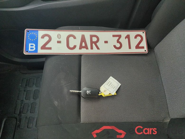 Peugeot Expert Long DC Premium L3 2.0 BlueHDi 145 EAT8 4d !! Technical issues !!  rolling car #4