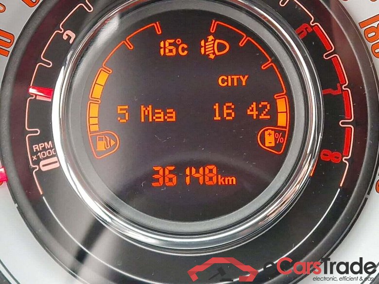 FIAT 500 1.0 Hybrid Club #4
