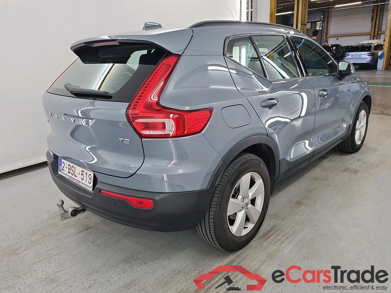 VOLVO XC40 1.5 T2 MOMENTUM CORE AUTO #4