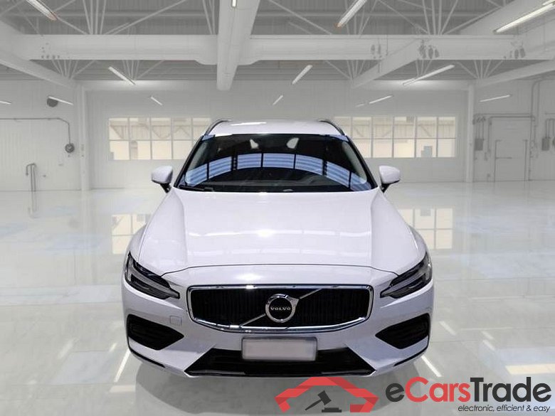 VOLVO V60 / 2019 / 5P / STATION WAGON B4 D AUTOM. MOMENTUM BUSINESS #6