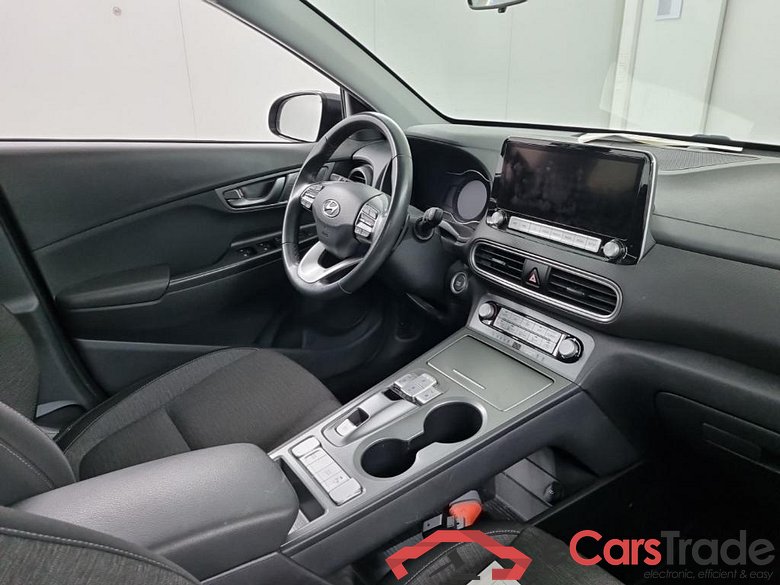 HYUNDAI Kona Comfort Smart Electric 64 kWh 5D #6