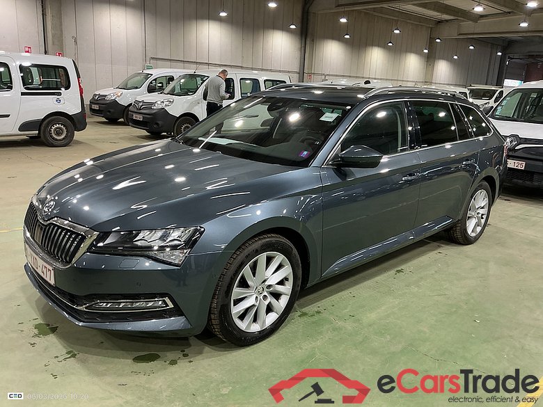 SKODA SUPERB COMBI 2.0 CRTDI 90KW DSG7 STYLE #1