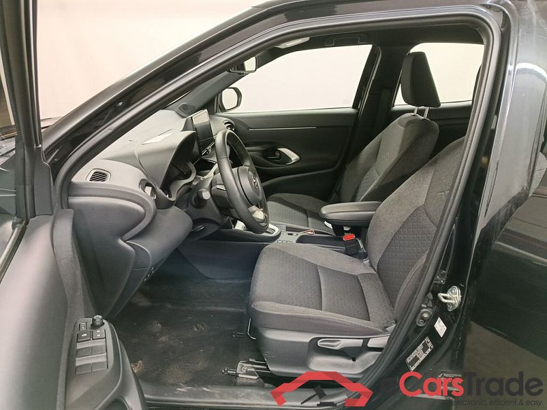 Toyota Yaris Cross 1.5 VVT-ie Hybrid Dynamic Plus CVT 5d #3