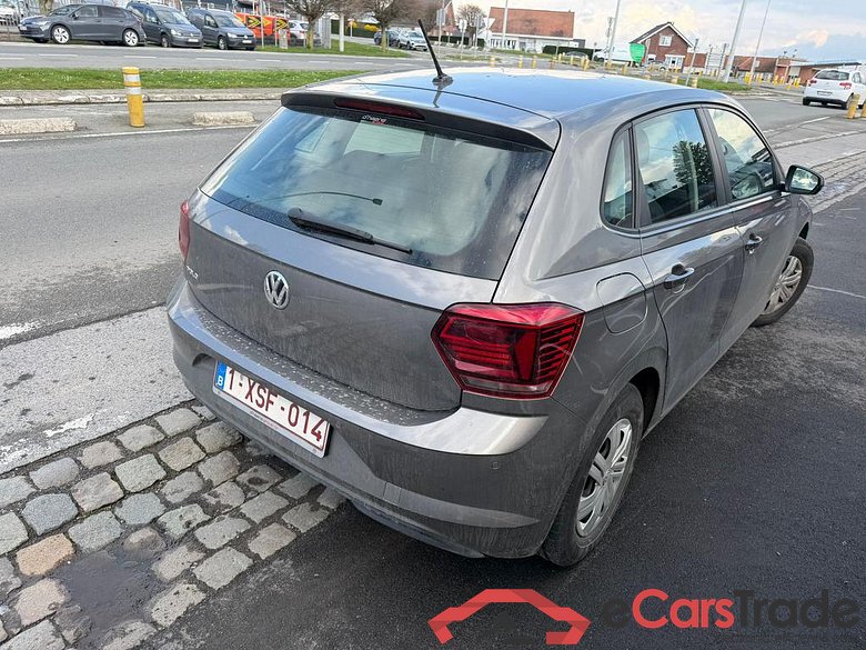 VOLKSWAGEN Polo Polo Trendline 1.0 59 kW (80 ch) 5 vitesses manuel #4