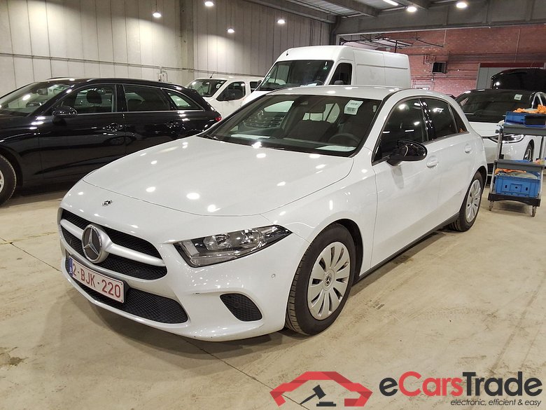 MERCEDES-BENZ CLASS A (W177) A 160