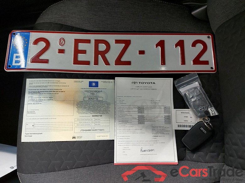 Toyota Yaris Cross 1.5 VVT-ie Hybrid Dynamic Plus CVT 5d #4