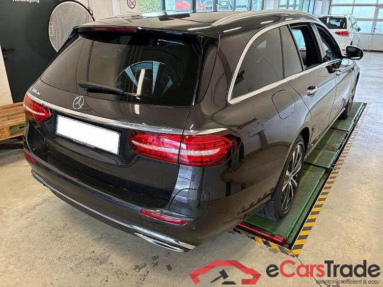 Mercedes-Benz E T-Modell (BM 213)(06.2016->) DE - Kb5 E 300 de EU6d, T de Avantgarde (EURO 6d), (Facelift) 2020 - 2023 #3