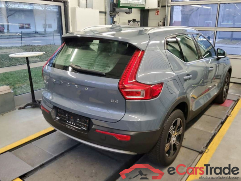 Volvo XC40 (2017->) DE - SUV5 B4 2WD EU6d, Inscription (EURO 6d), 2020 - 2022 #3