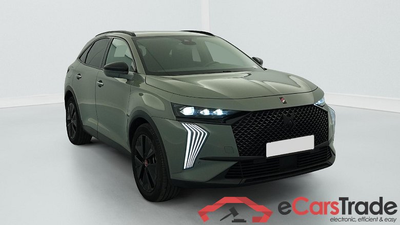 DS DS 7 Hybride Rechargeable E-Tense 300 EAT8 4x4 Performance Line +