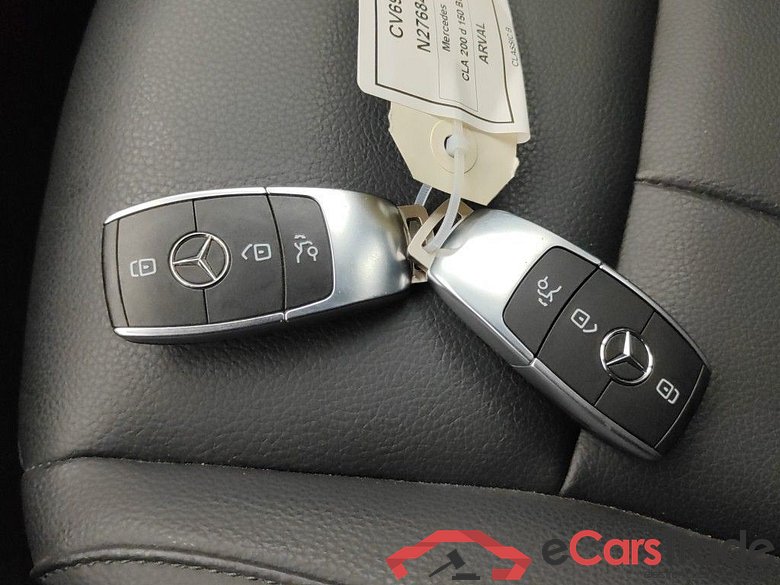 MERCEDES CLASSE CLA COUPE DIESEL (C118) CLA 200 d 150 Business Solution (EU6AP) 4d #4