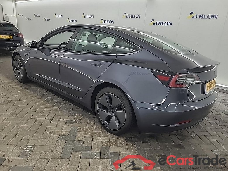 Tesla Model 3 Standard Range Plus RWD 4D 225kW #4