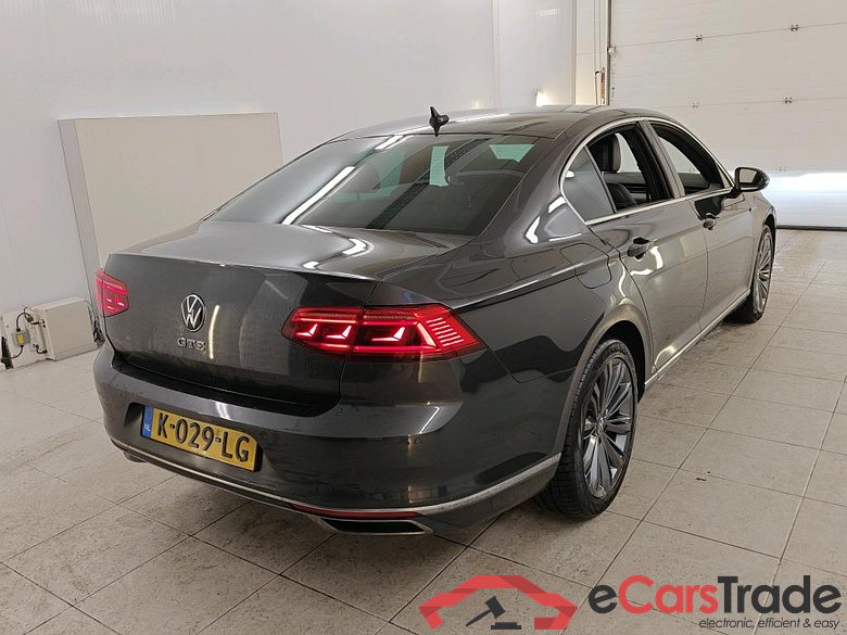 Volkswagen Passat 1.4 TSI PHEV 6-DSG GTE Business 4d #2