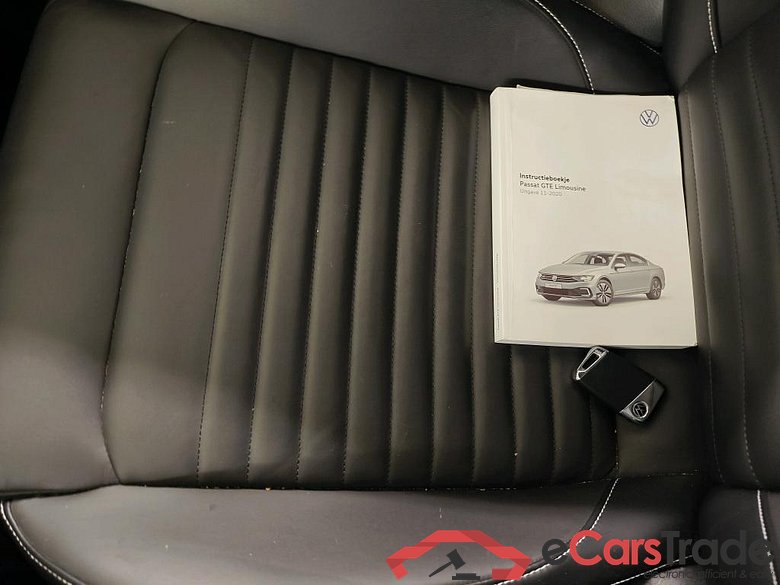 Volkswagen Passat 1.4 TSI PHEV 6-DSG GTE Business 4d #4