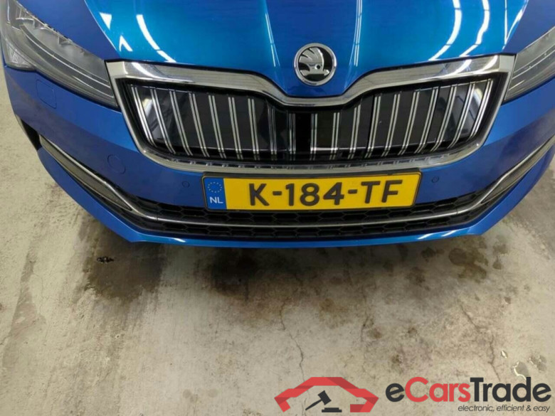 SKODA Superb Combi 1.4 TSI iV BnsEdPlus #4