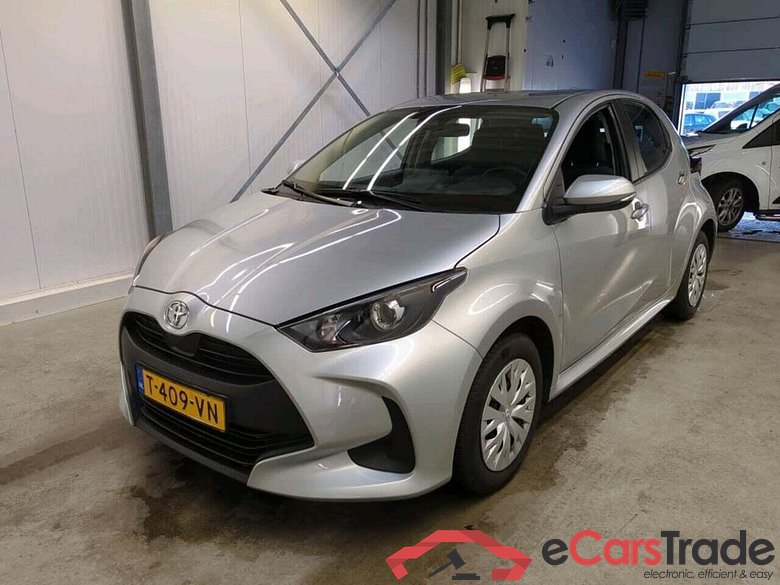 TOYOTA Yaris 1.5 VVT-i Active #1