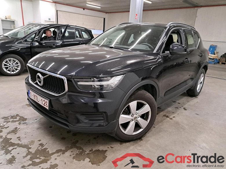 VOLVO - VOL XC40 T2 129PK Momentum Core * PETROL *