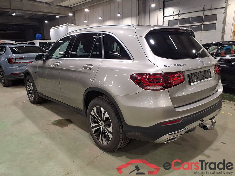 MERCEDES-BENZ GLC 2.0 GLC 300 DE 4MATIC 4WD AUTO #2