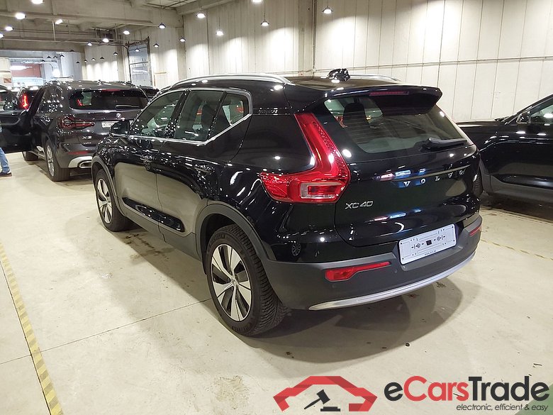VOLVO XC40 1.5 T4 PHEV INSCRIPTION EXPR. DCT #2