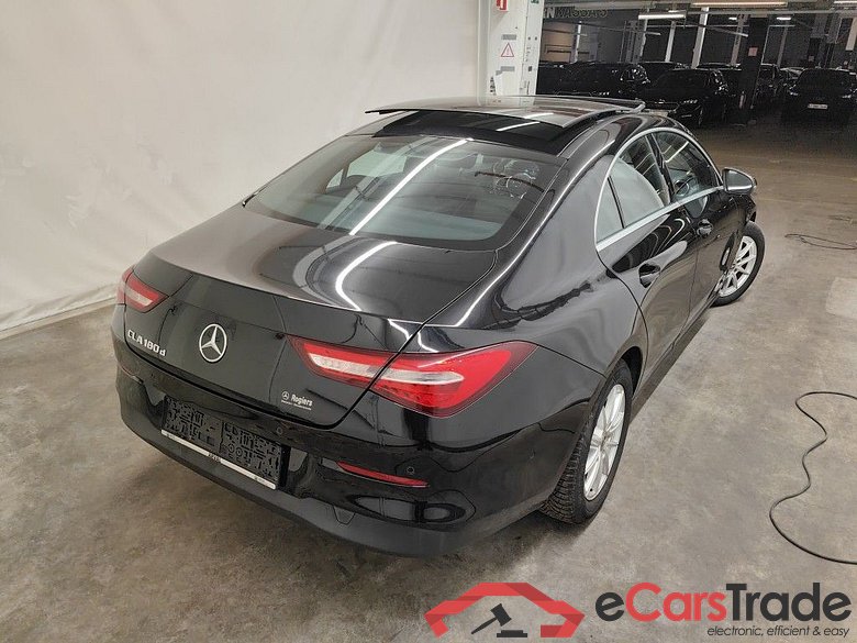 Mercedes-Benz CLA CLA 180 d Business Solution Essential Aut. 4d #2