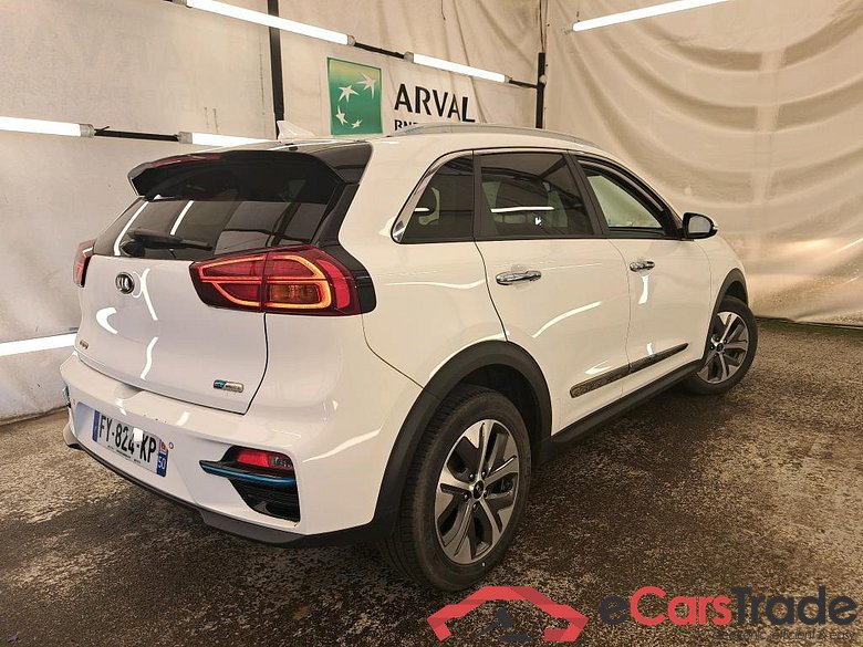 KIA e-Niro / 2016 / 5P / Berline e-Active Business 39 kWh 136 ch #4
