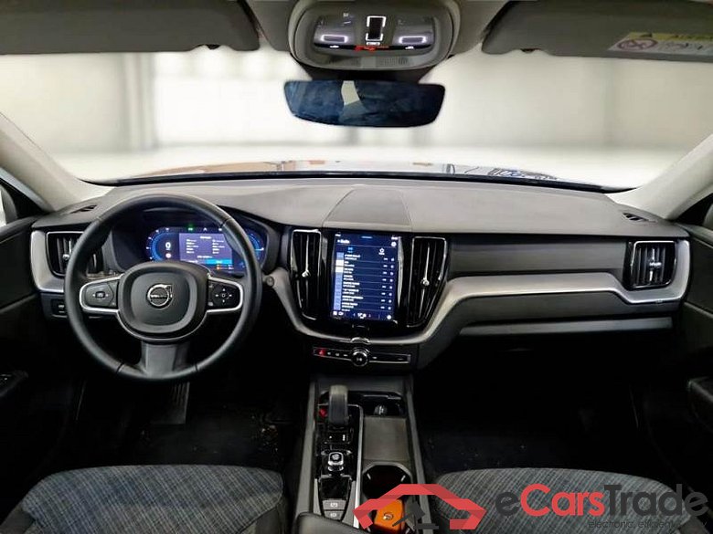 VOLVO XC60 / 2021 / 5P / SUV T6 PLUG-IN AWD AUTO RECHARGE INS. EXP #3