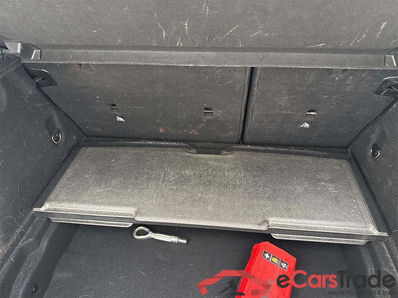 BMW 1-SERIE 1.5 118I #4