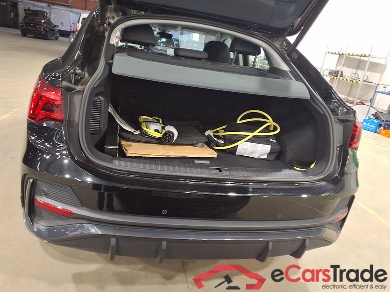 AUDI Q3 Sportback 1.4 45 TFSI E S TRONIC #3