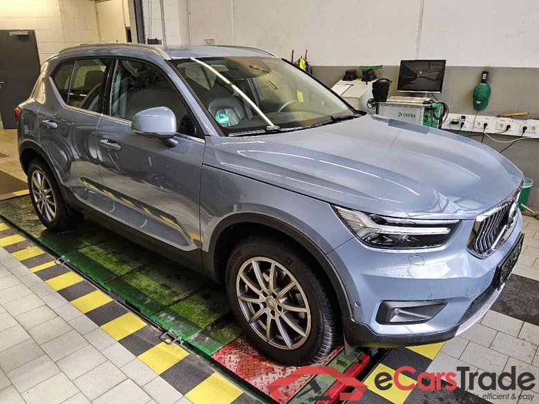Volvo XC40 (2017->) DE - SUV5 B4 2WD EU6d, Inscription (EURO 6d), 2020 - 2022 #2