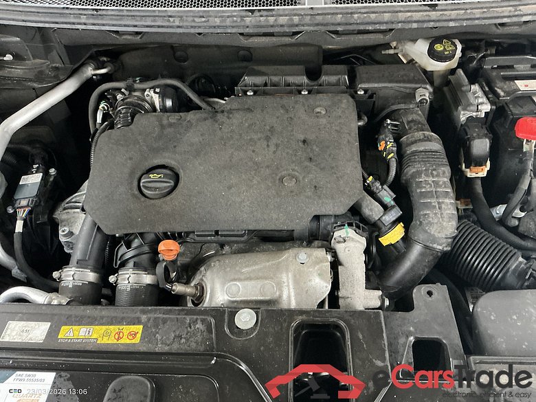 PEUGEOT 5008 DIESEL - 2020 1.5 BlueHDi Allure #6