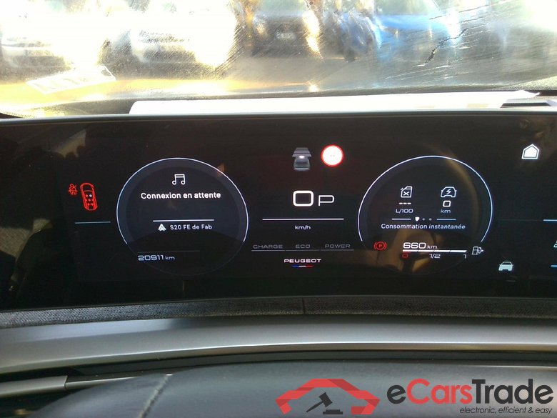 Peugeot 5008 Allure Hybrid 136 (1.2L) e-DCS6 #4