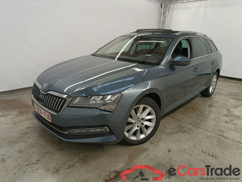 Skoda Superb Combi 2.0 CRTDI 110kW DSG7 Clever+ 5d