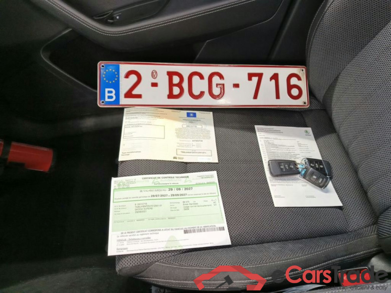 Skoda Superb Combi 2.0 CRTDI 110kW DSG7 Clever+ 5d #4