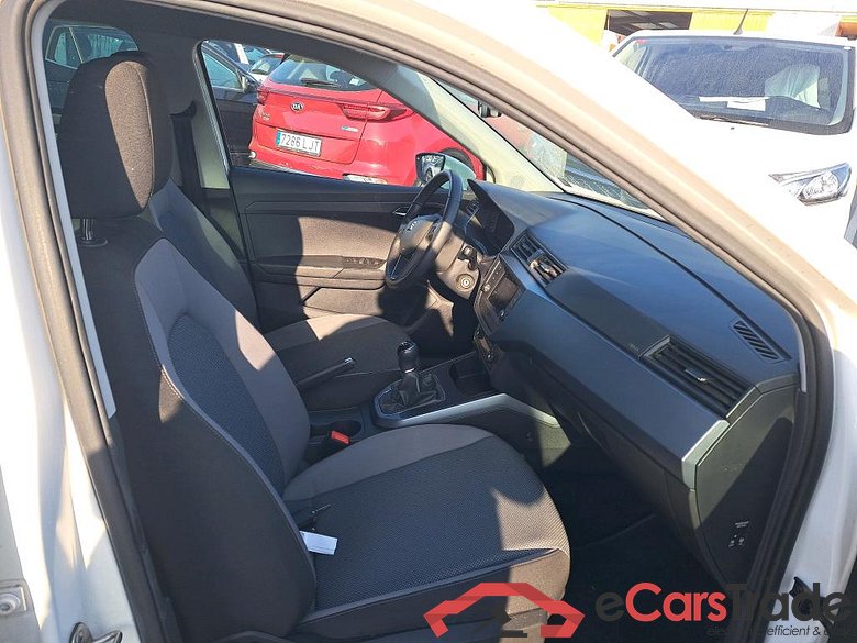 SEAT Arona / 2017 / 5P / todoterreno 1.0 TSI 70kW (95CV) Style Edition Eco (CX) #6