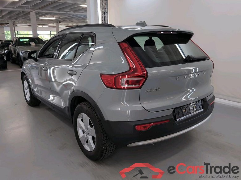 VOLVO XC40 1.5 T2 ESSENTIAL AUTO #3
